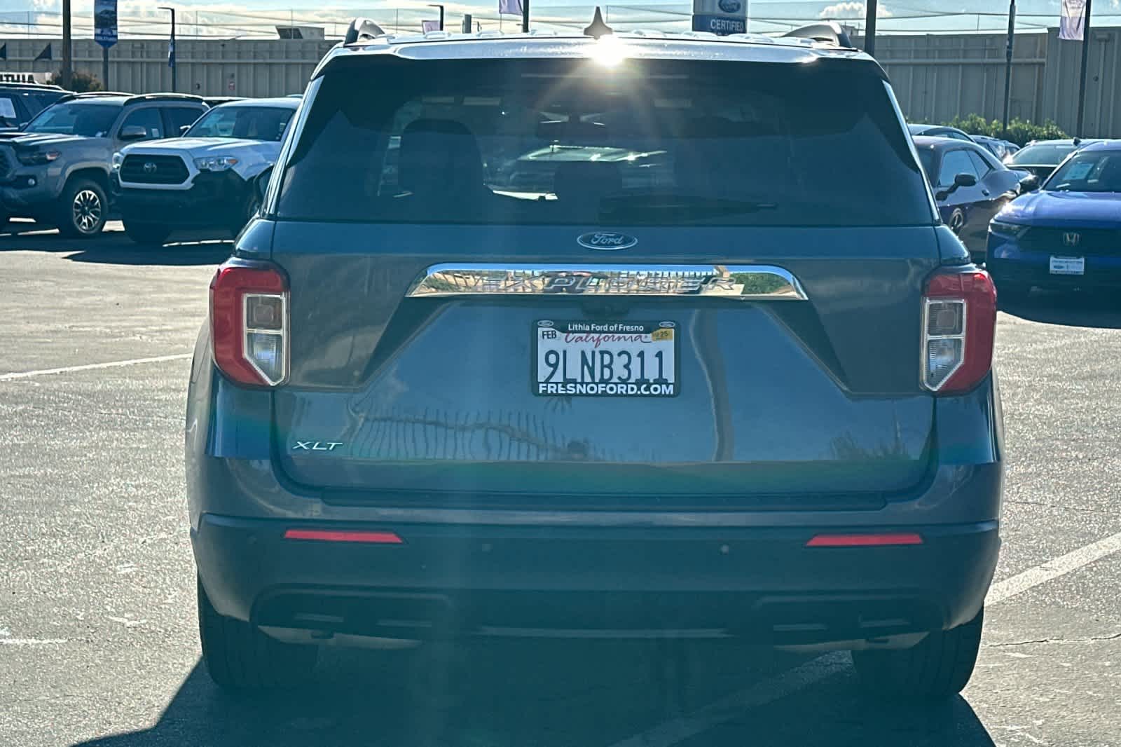 Thumbnail: 2021 Ford Explorer - 8