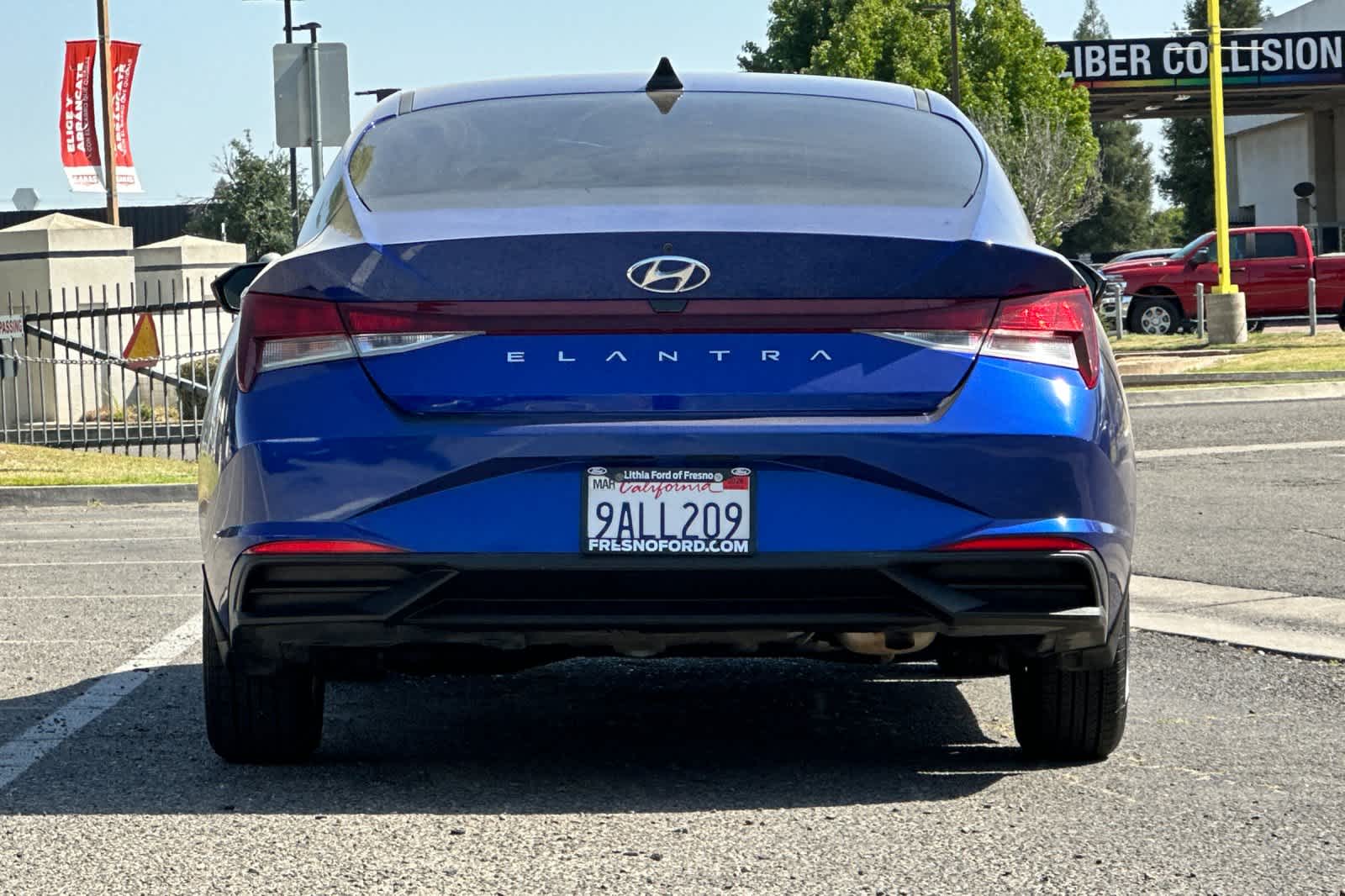 Thumbnail: 2022 Hyundai Elantra - 7
