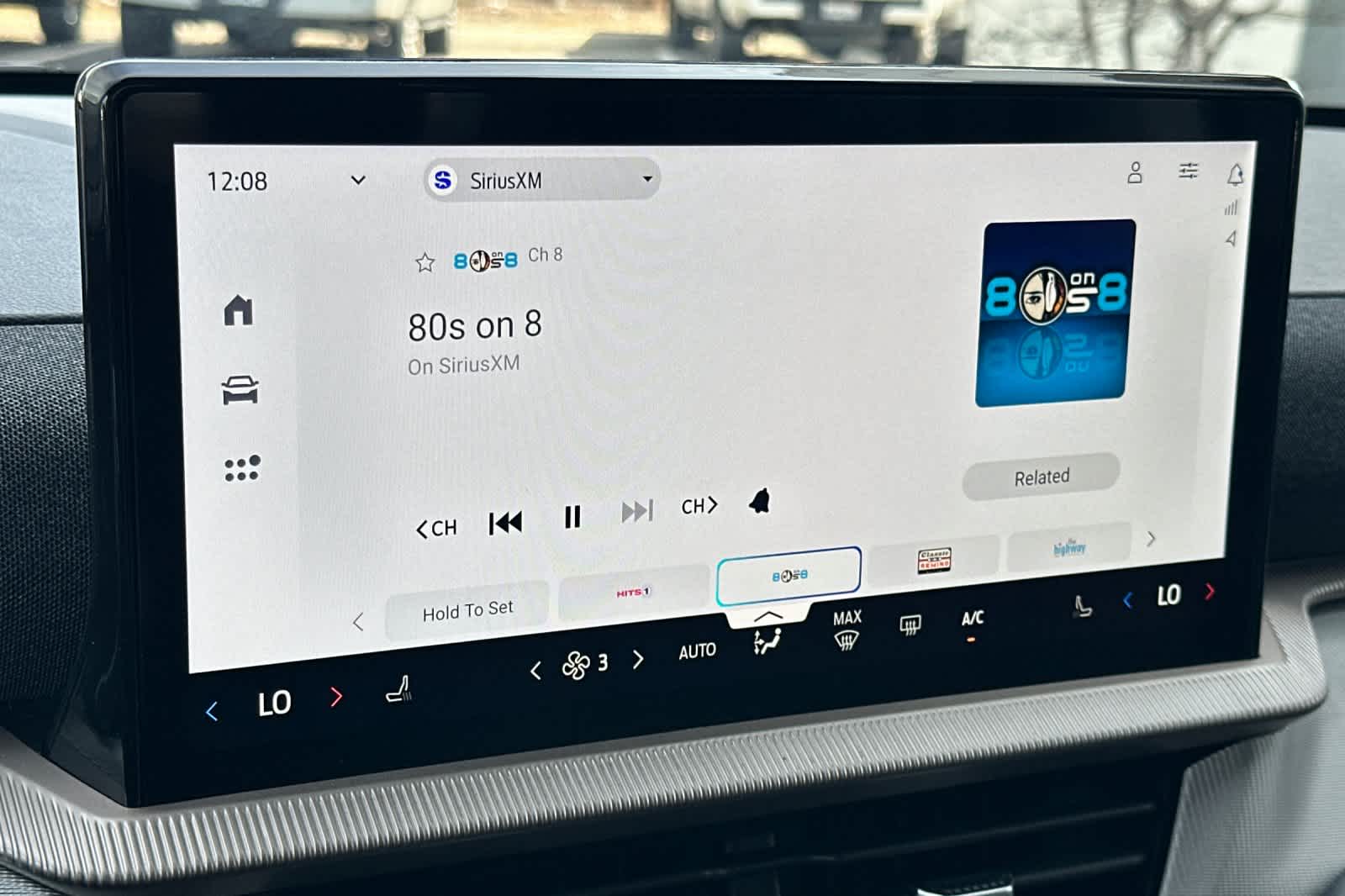 Thumbnail: 2025 Ford Explorer - 20