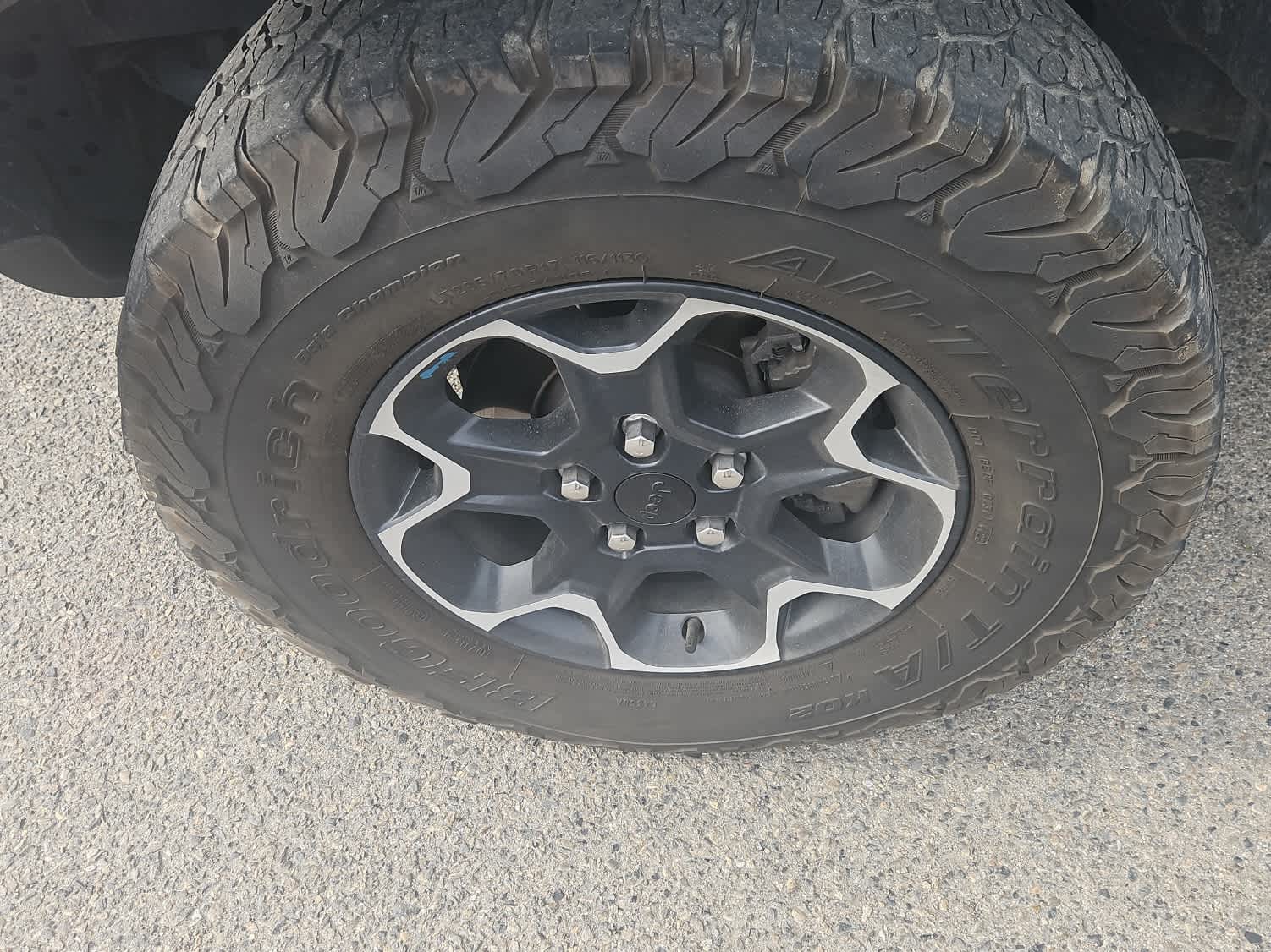 Thumbnail: 2023 Jeep Wrangler - 3