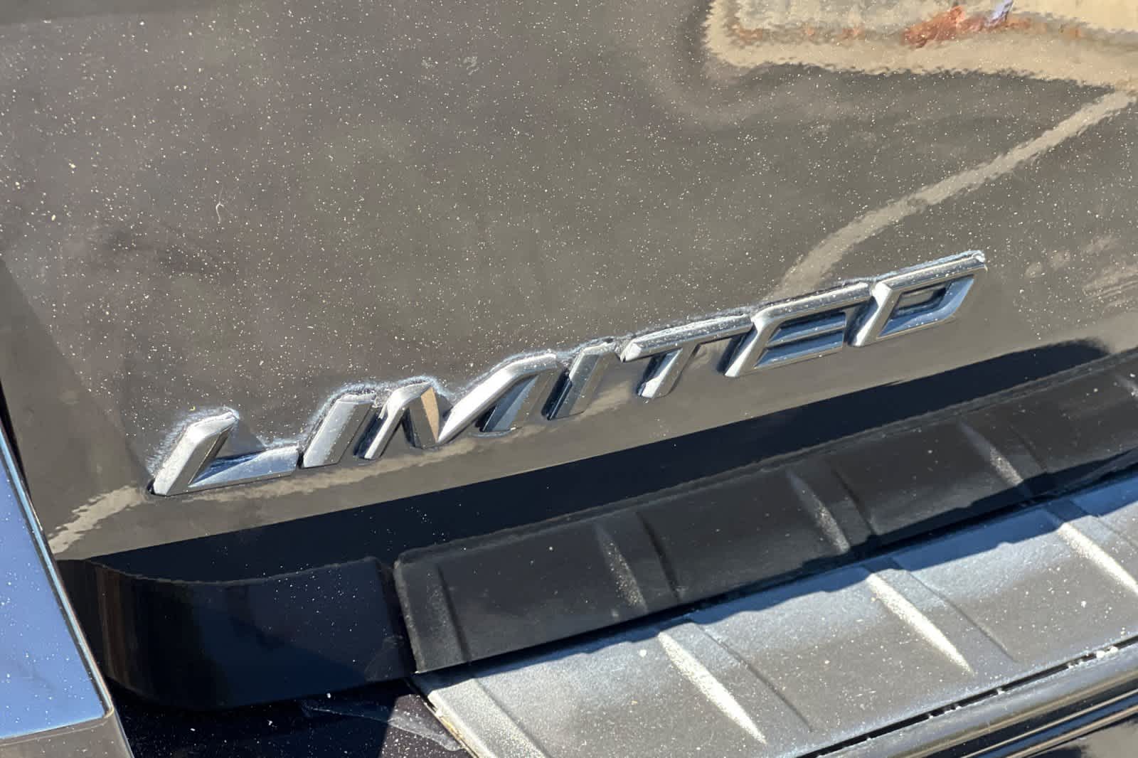 Thumbnail: 2020 Ford Explorer - 29