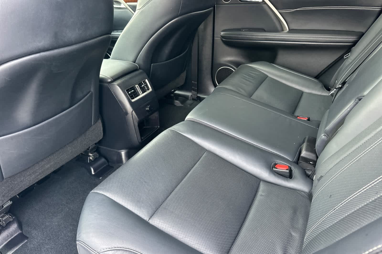 Thumbnail: 2019 Lexus RX - 4