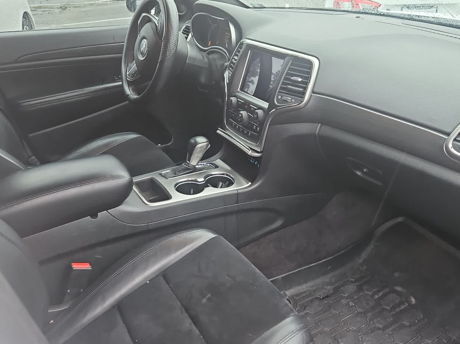 Thumbnail: 2018 Jeep Grand Cherokee - 13