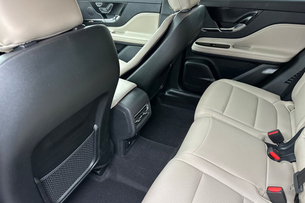 New 2025 Lincoln Corsair Premiere SUV