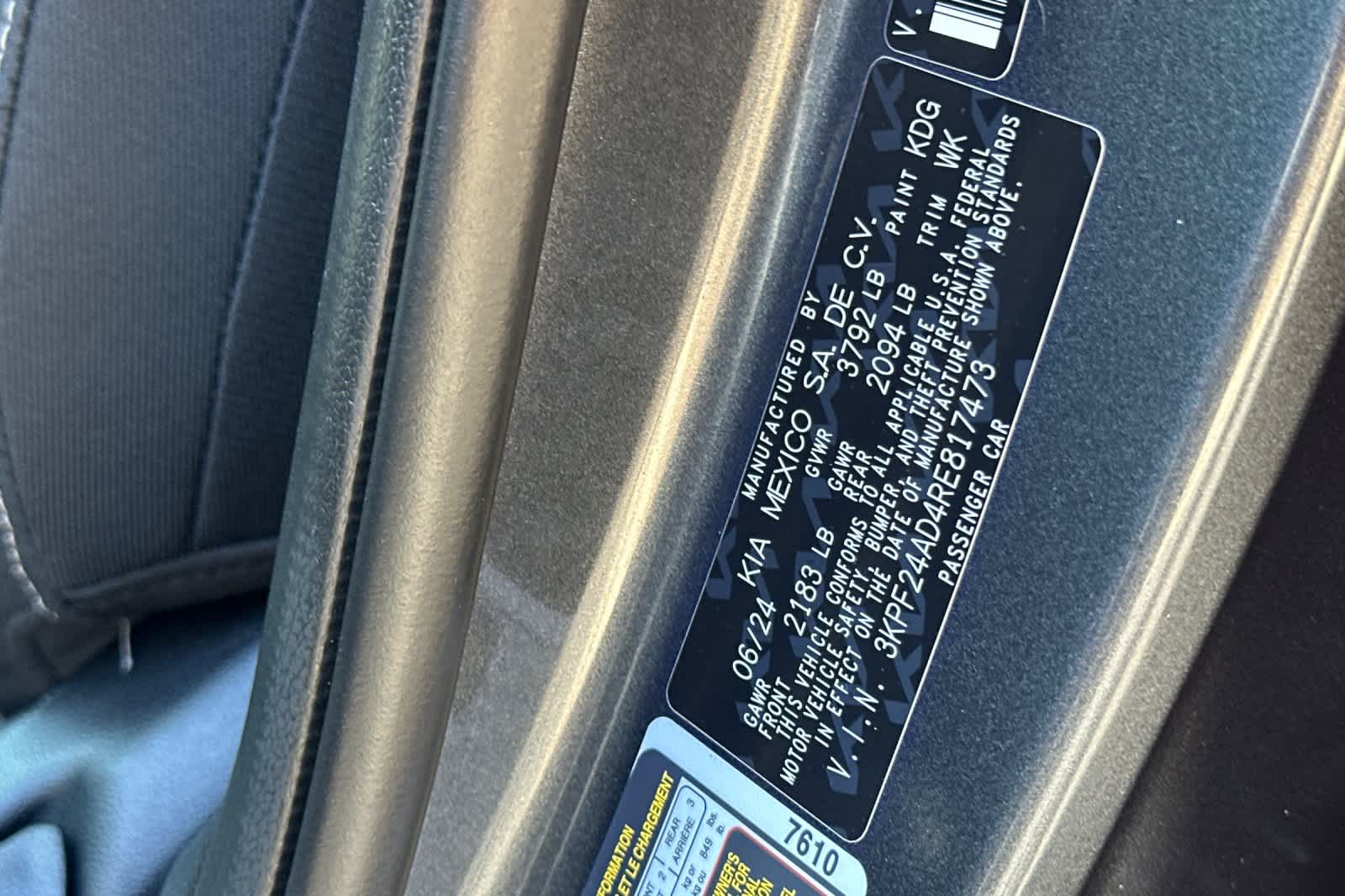 Thumbnail: 2024 Kia Forte - 27