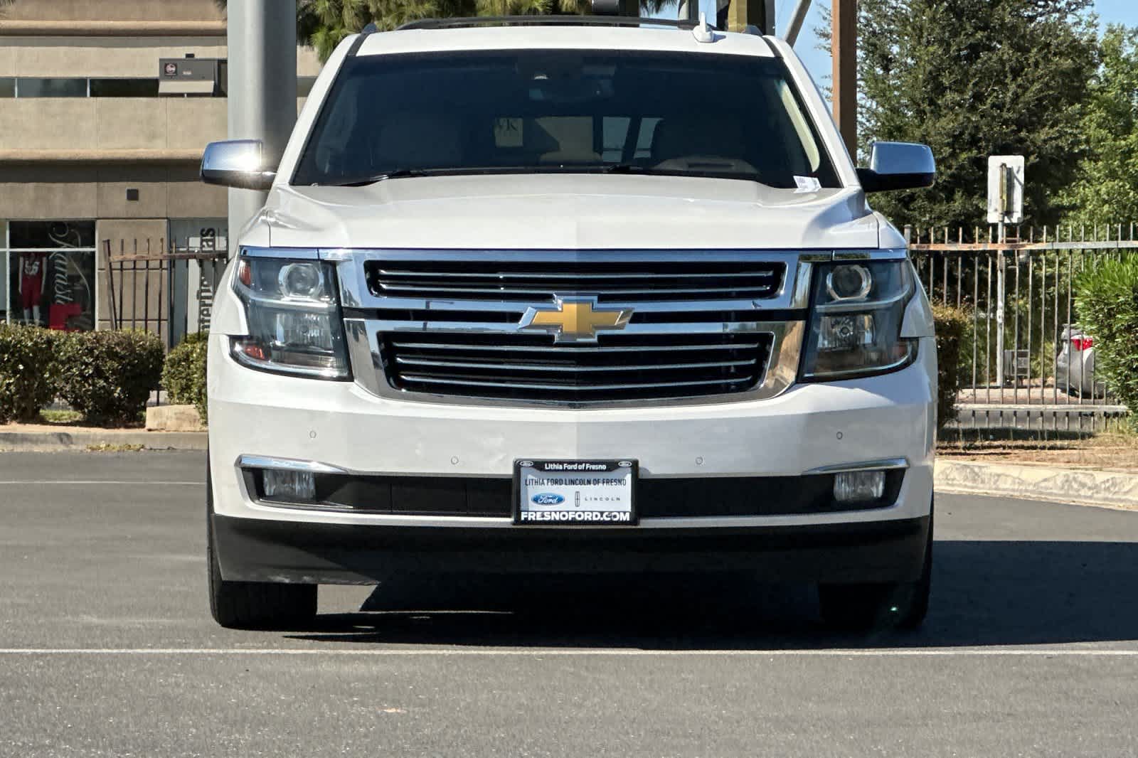 Thumbnail: 2016 Chevrolet Suburban - 10