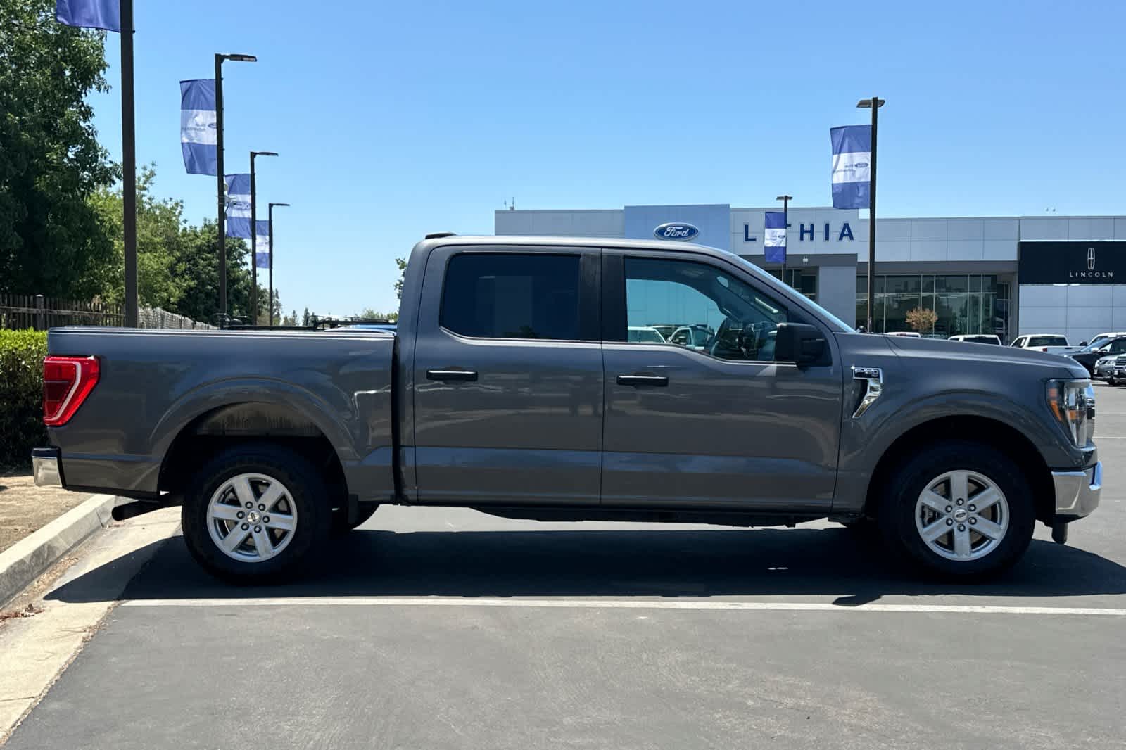 Thumbnail: 2023 Ford F-150 - 9
