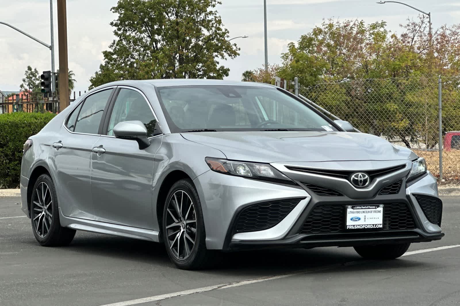 Thumbnail: 2023 Toyota Camry - 9