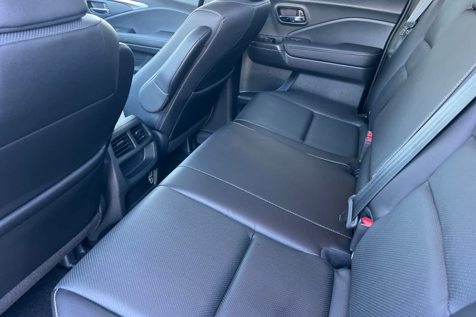 Thumbnail: 2023 Honda Ridgeline - 4