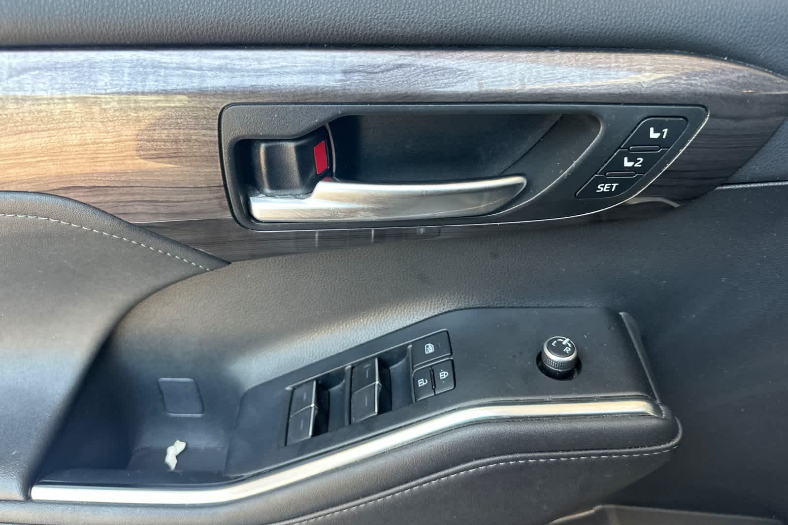 2020 Toyota Highlander Limited 12