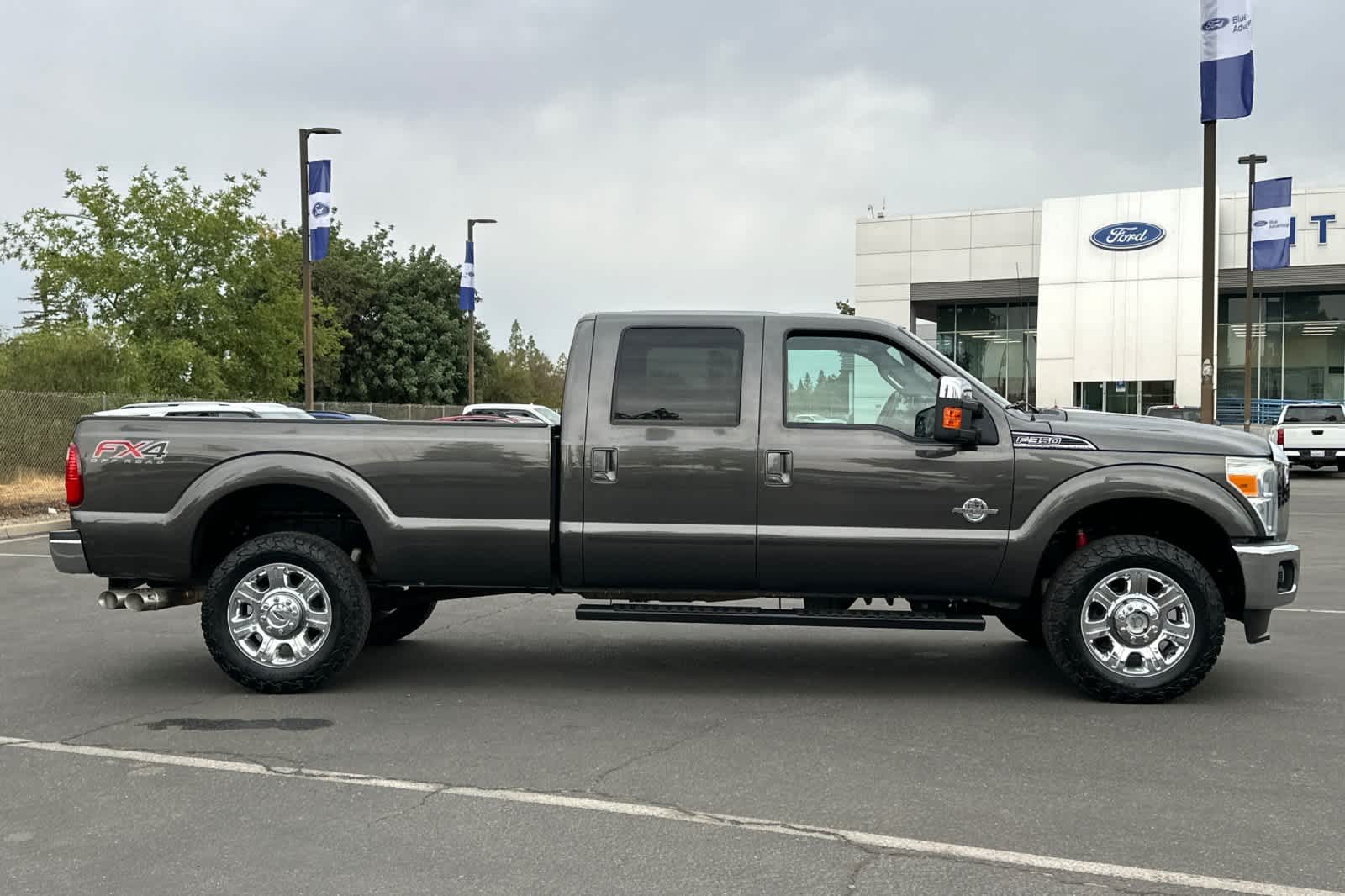 Thumbnail: 2016 Ford F-350 - 8