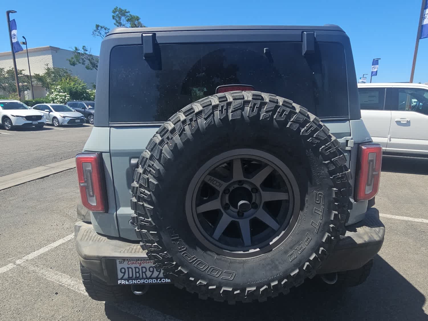Thumbnail: 2022 Ford Bronco - 8