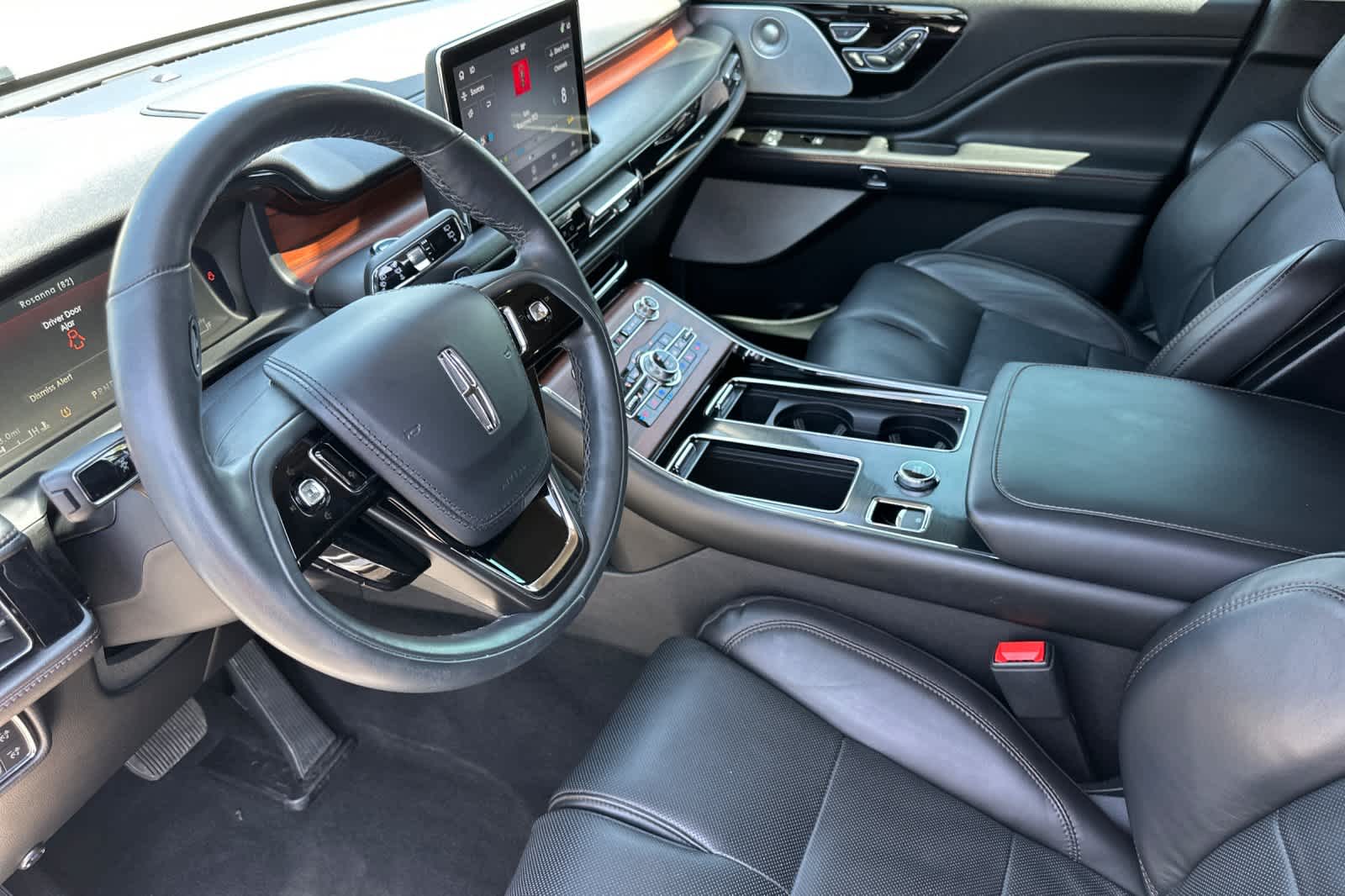 Thumbnail: 2022 Lincoln Aviator - 12