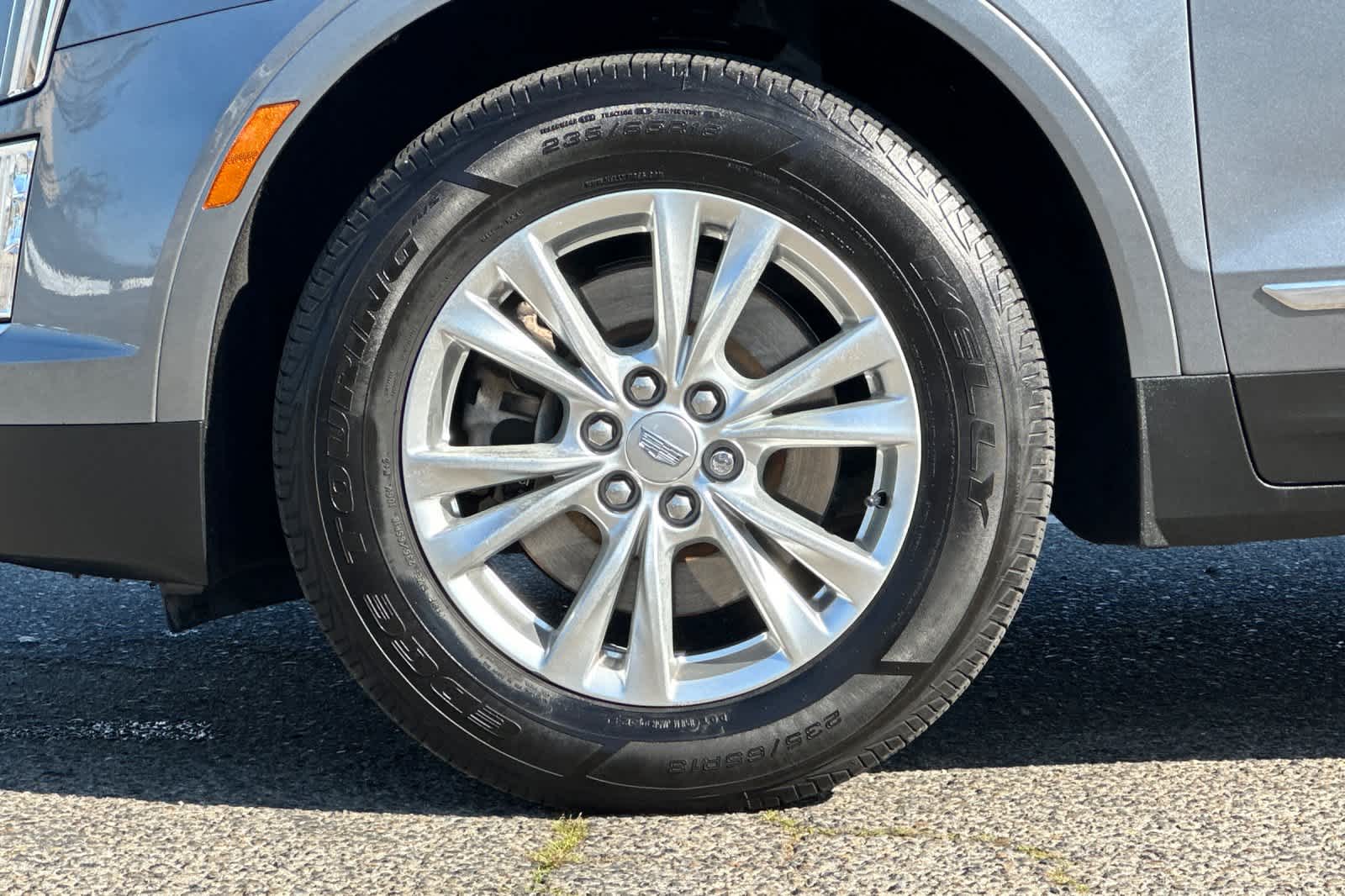 Thumbnail: 2021 Cadillac XT5 - 26