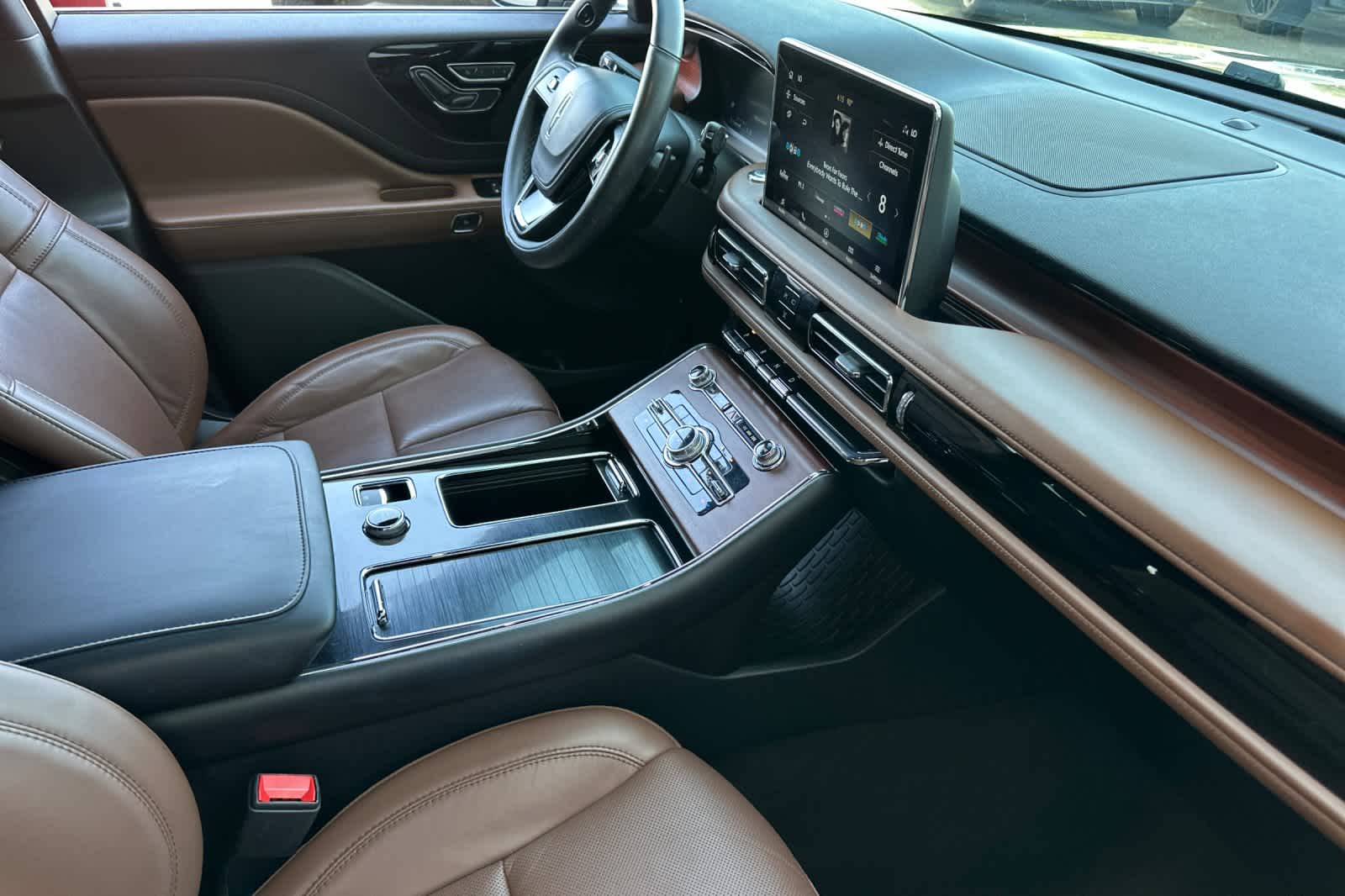 Thumbnail: 2022 Lincoln Aviator - 18