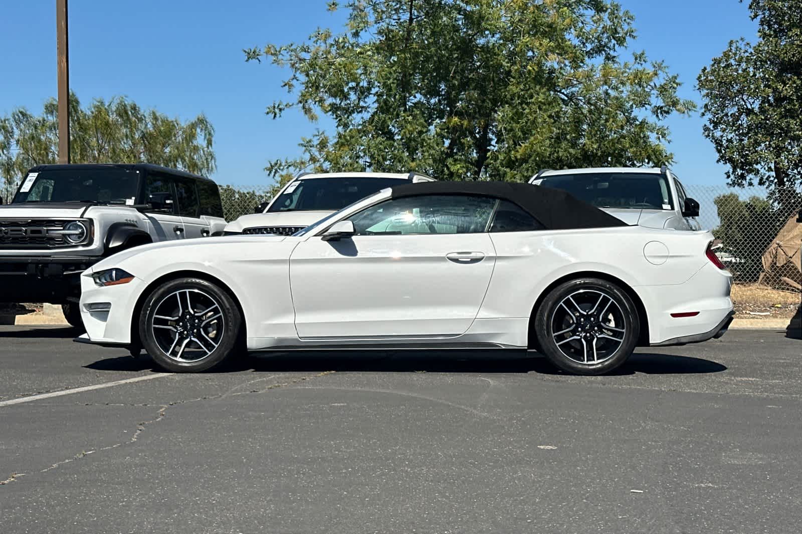 Thumbnail: 2018 Ford Mustang - 5