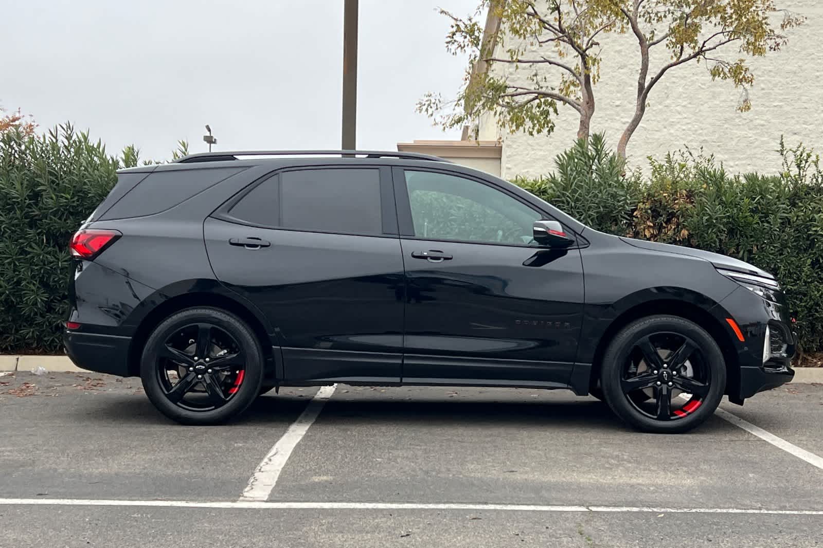 Thumbnail: 2024 Chevrolet Equinox - 8