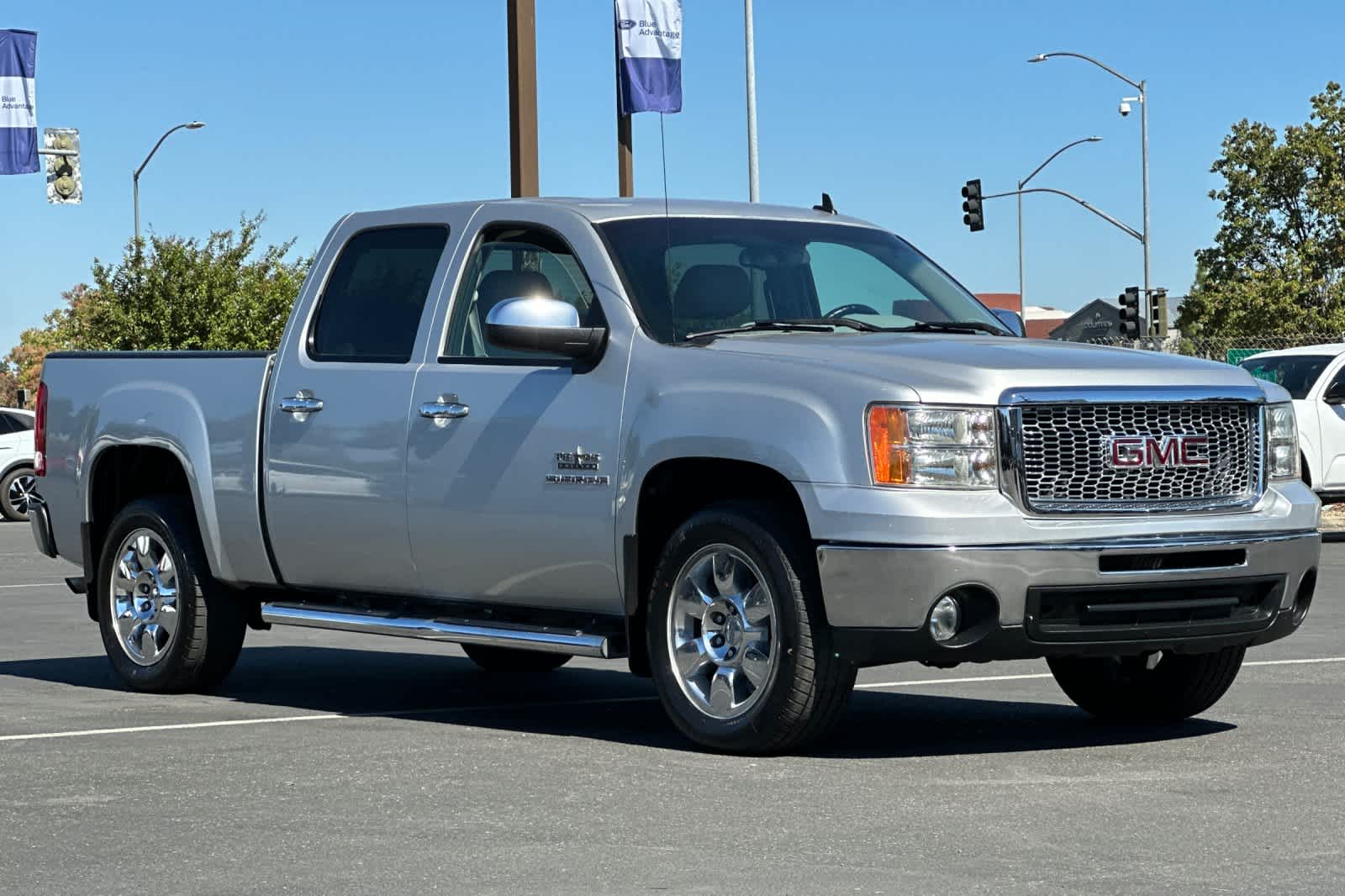 Thumbnail: 2011 GMC Sierra 1500 - 9