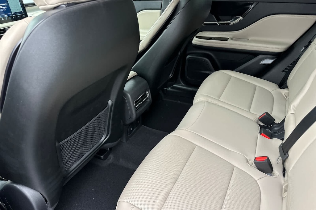 New 2025 Lincoln Corsair Premiere SUV