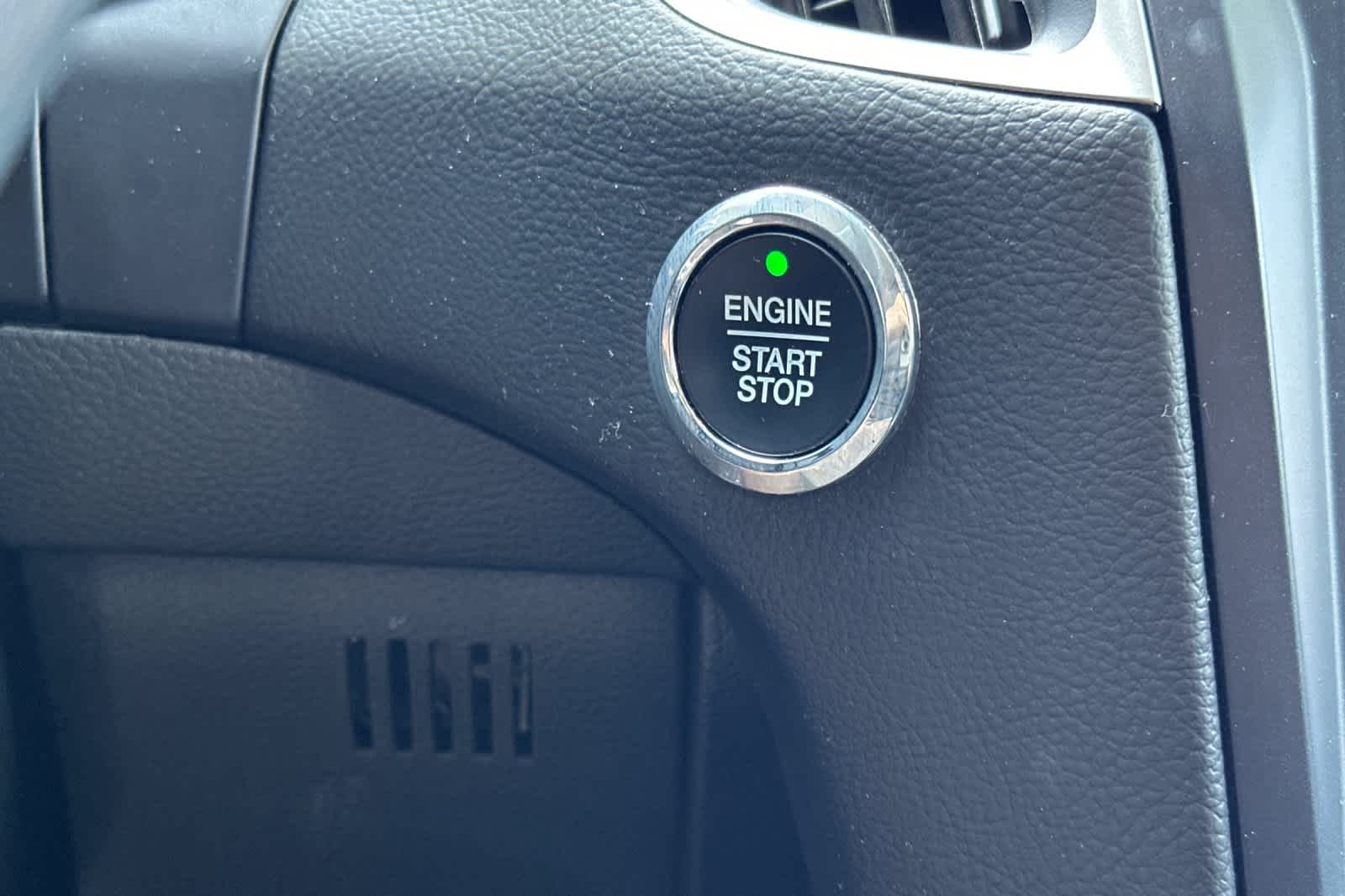 Thumbnail: 2023 Ford Edge - 22