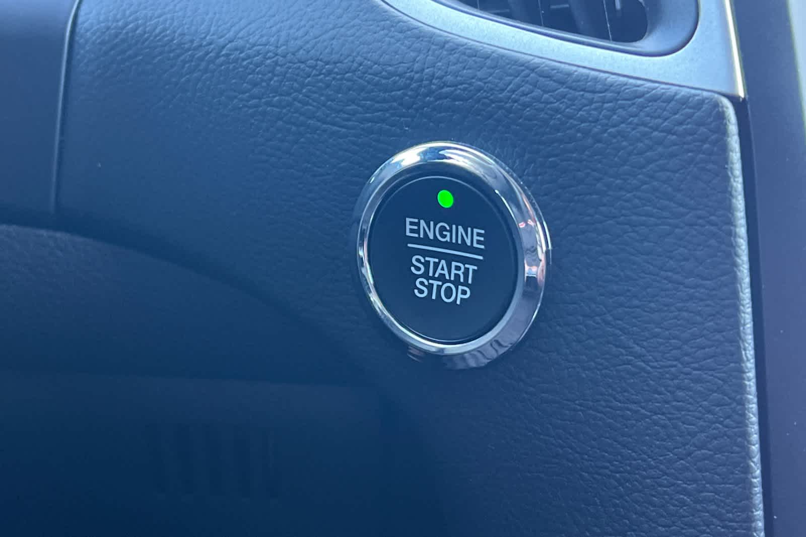 Thumbnail: 2024 Ford Edge - 23