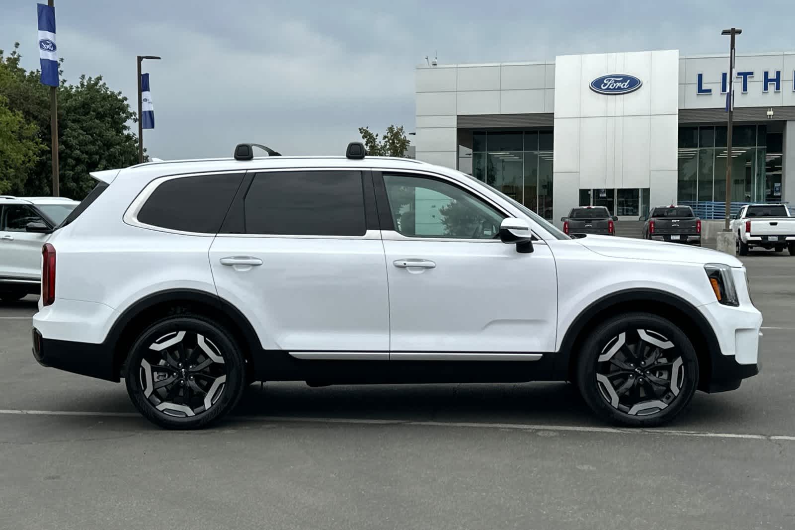 Thumbnail: 2025 Kia Telluride - 8