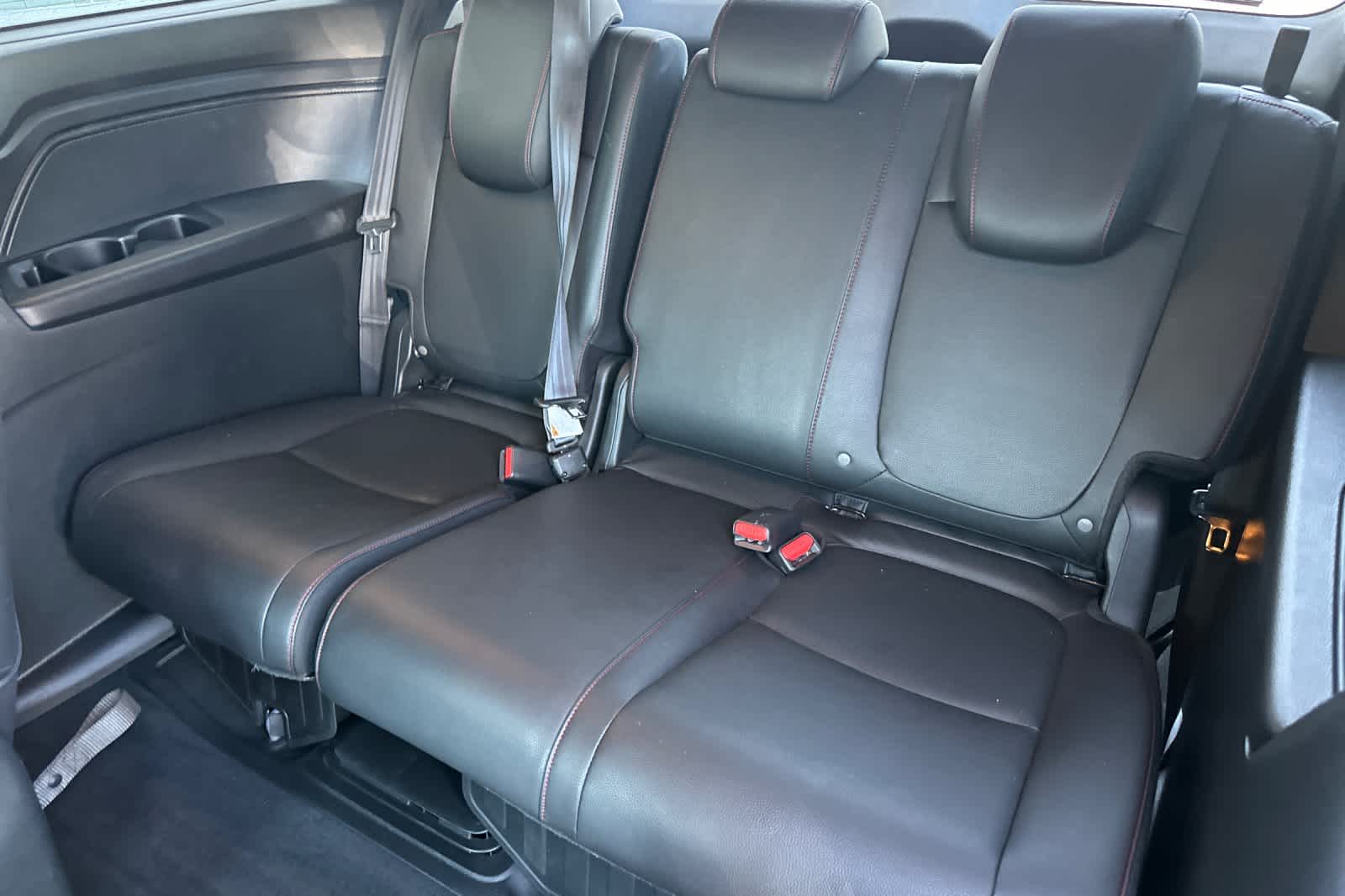 Thumbnail: 2023 Honda Odyssey - 16