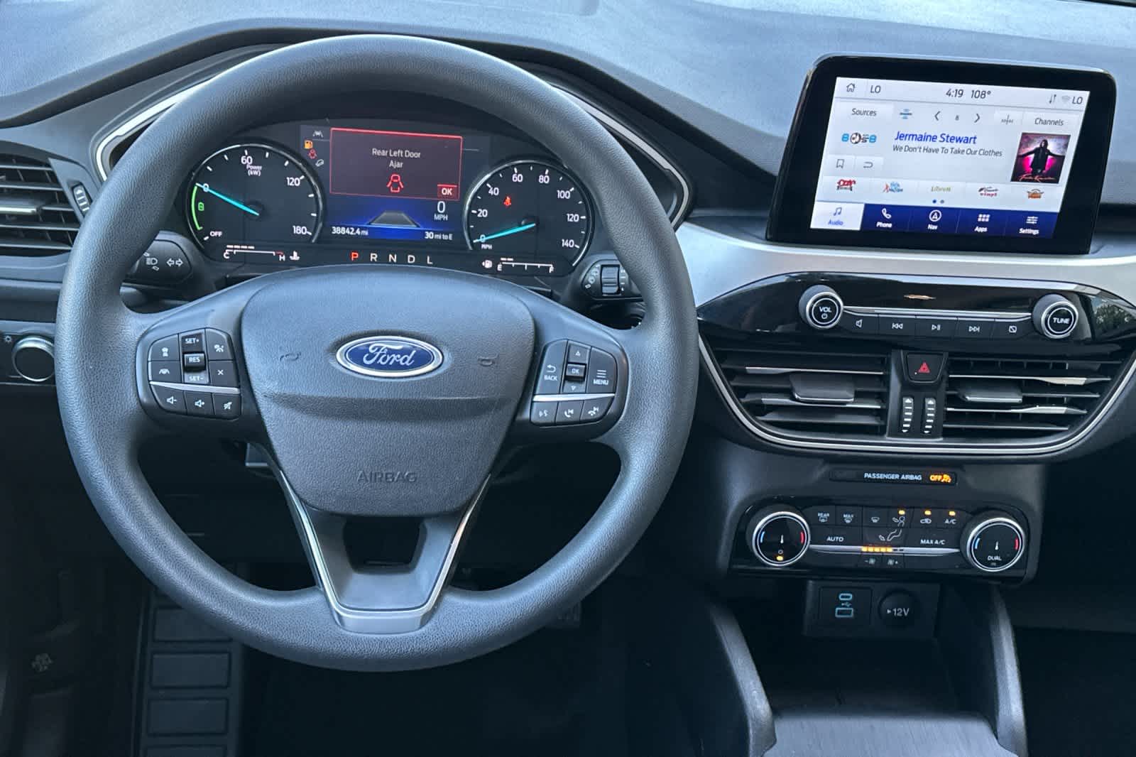 Thumbnail: 2022 Ford Escape - 15