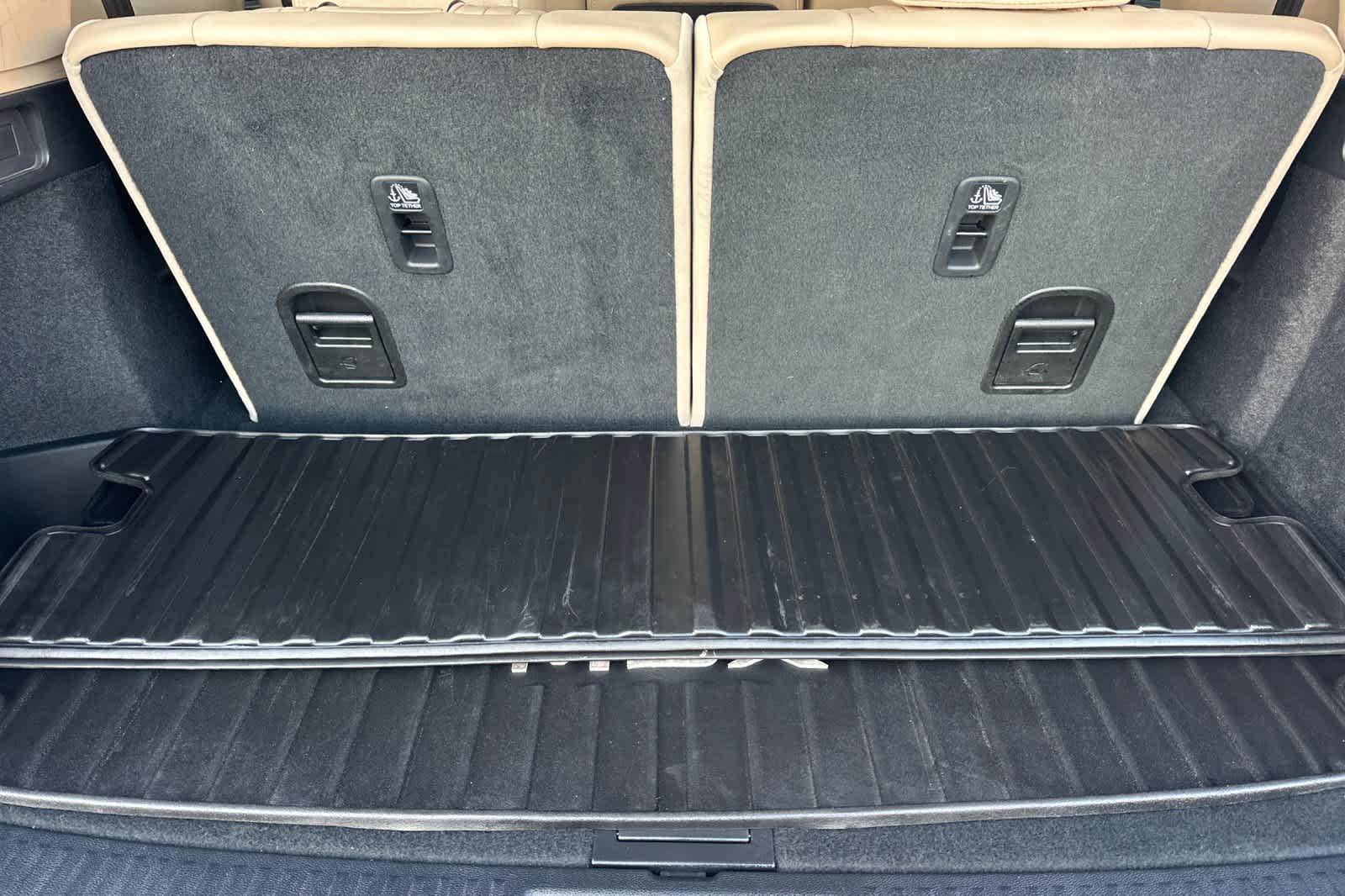 Thumbnail: 2022 Acura MDX - 17