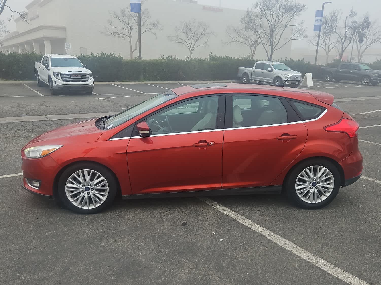 Thumbnail: 2018 Ford Focus - 5