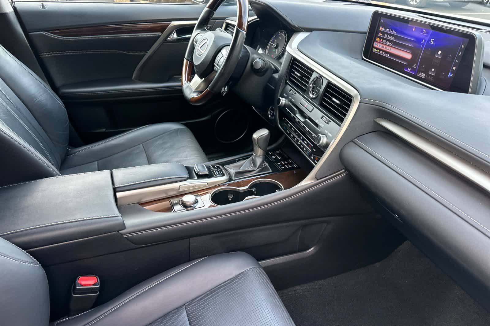 Thumbnail: 2019 Lexus RX - 16