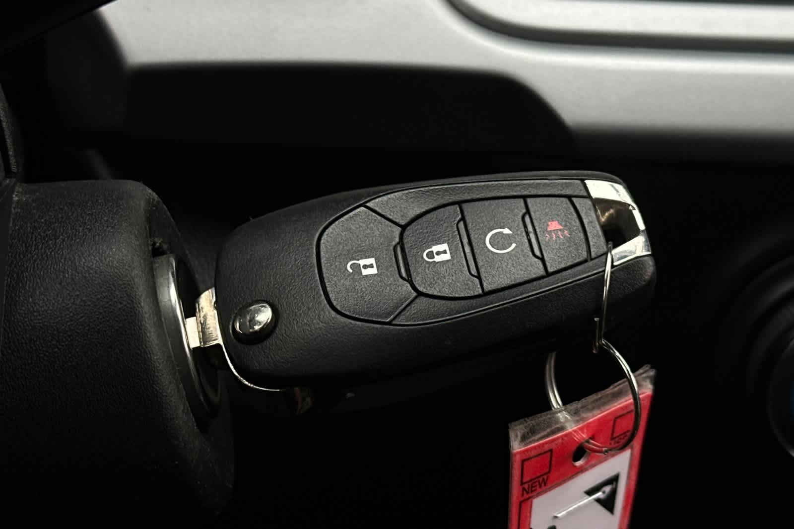 Thumbnail: 2025 Chevrolet Trax - 28