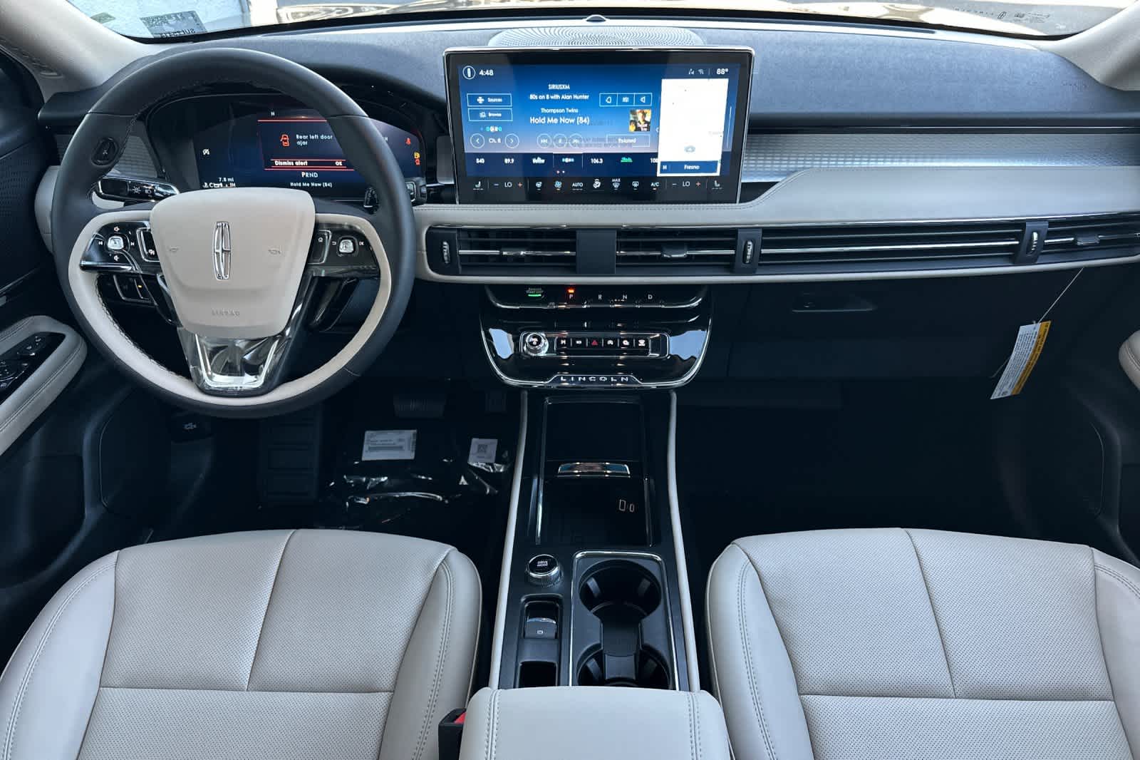 Thumbnail: 2025 Lincoln Corsair - 3