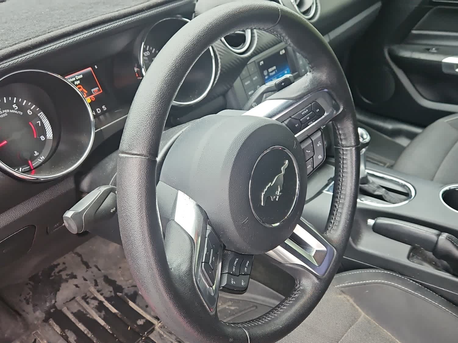 Thumbnail: 2017 Ford Mustang - 2