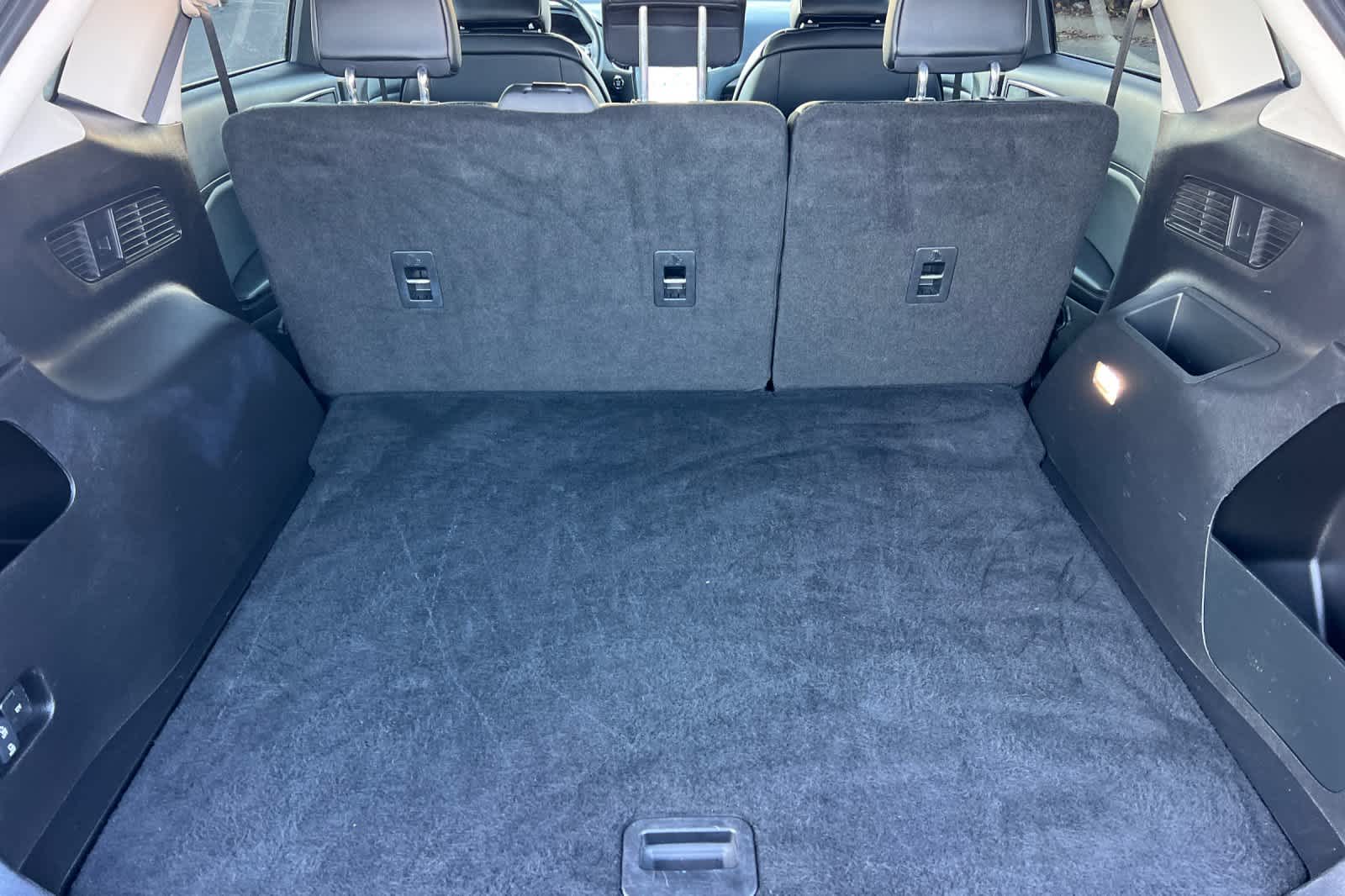 Thumbnail: 2024 Ford Edge - 16