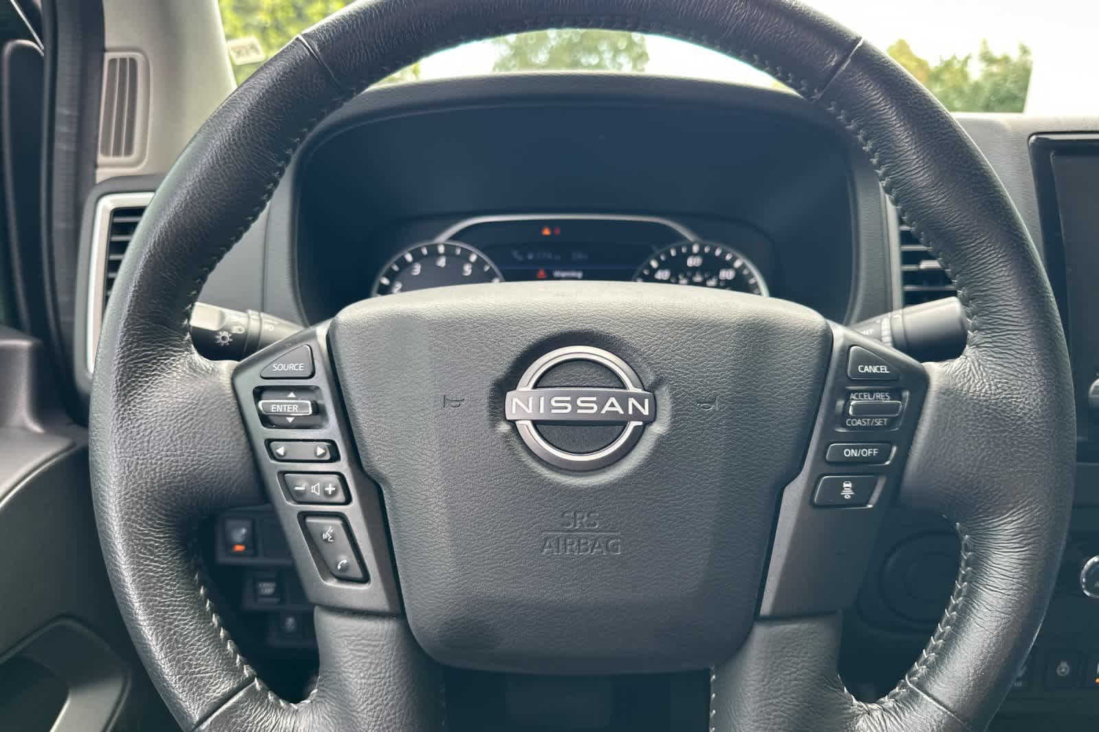 Thumbnail: 2022 Nissan Frontier - 22