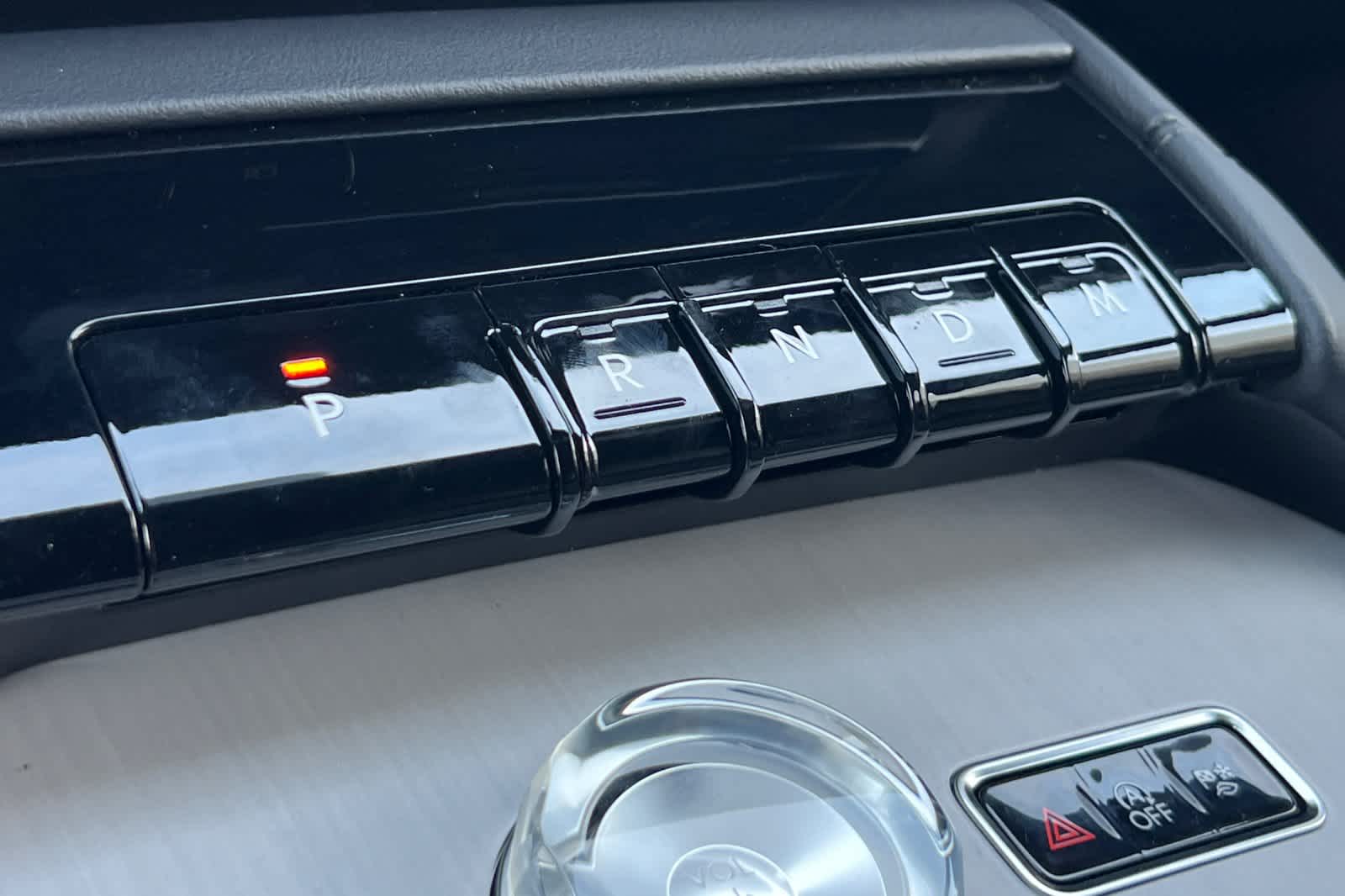 Thumbnail: 2026 Lincoln Navigator - 24