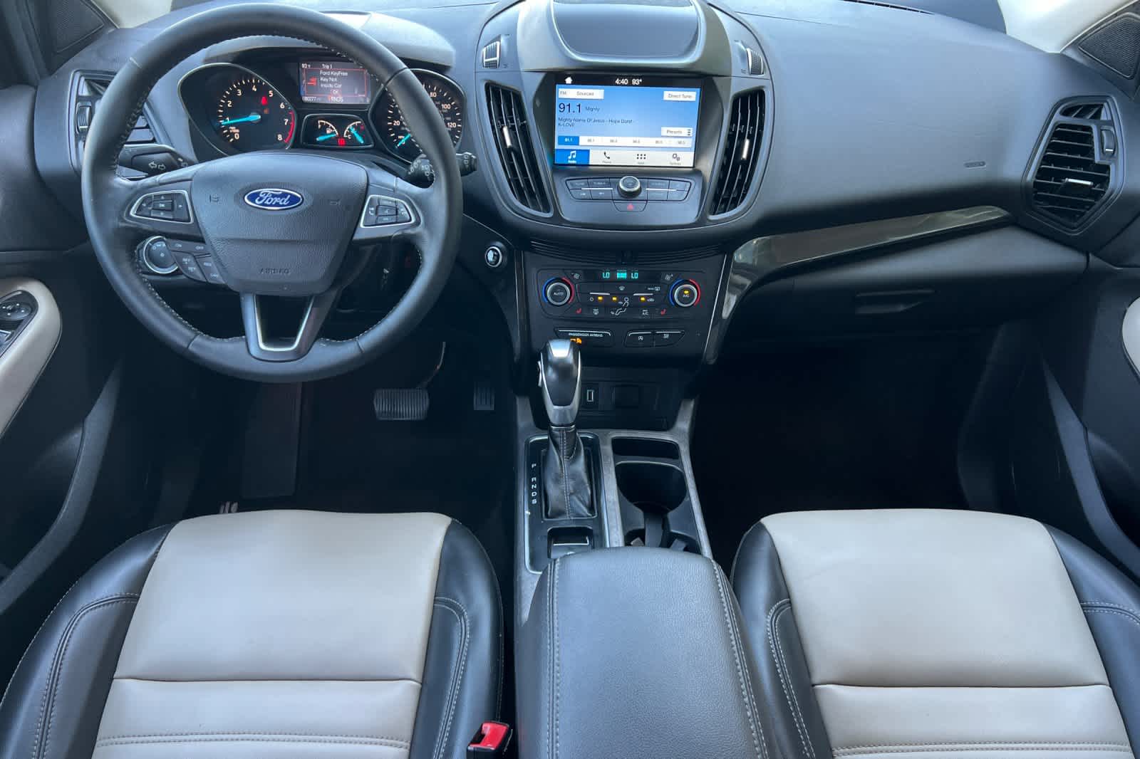 Thumbnail: 2019 Ford Escape - 3
