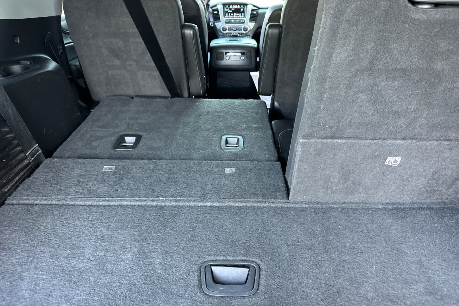 Thumbnail: 2019 GMC Yukon - 16
