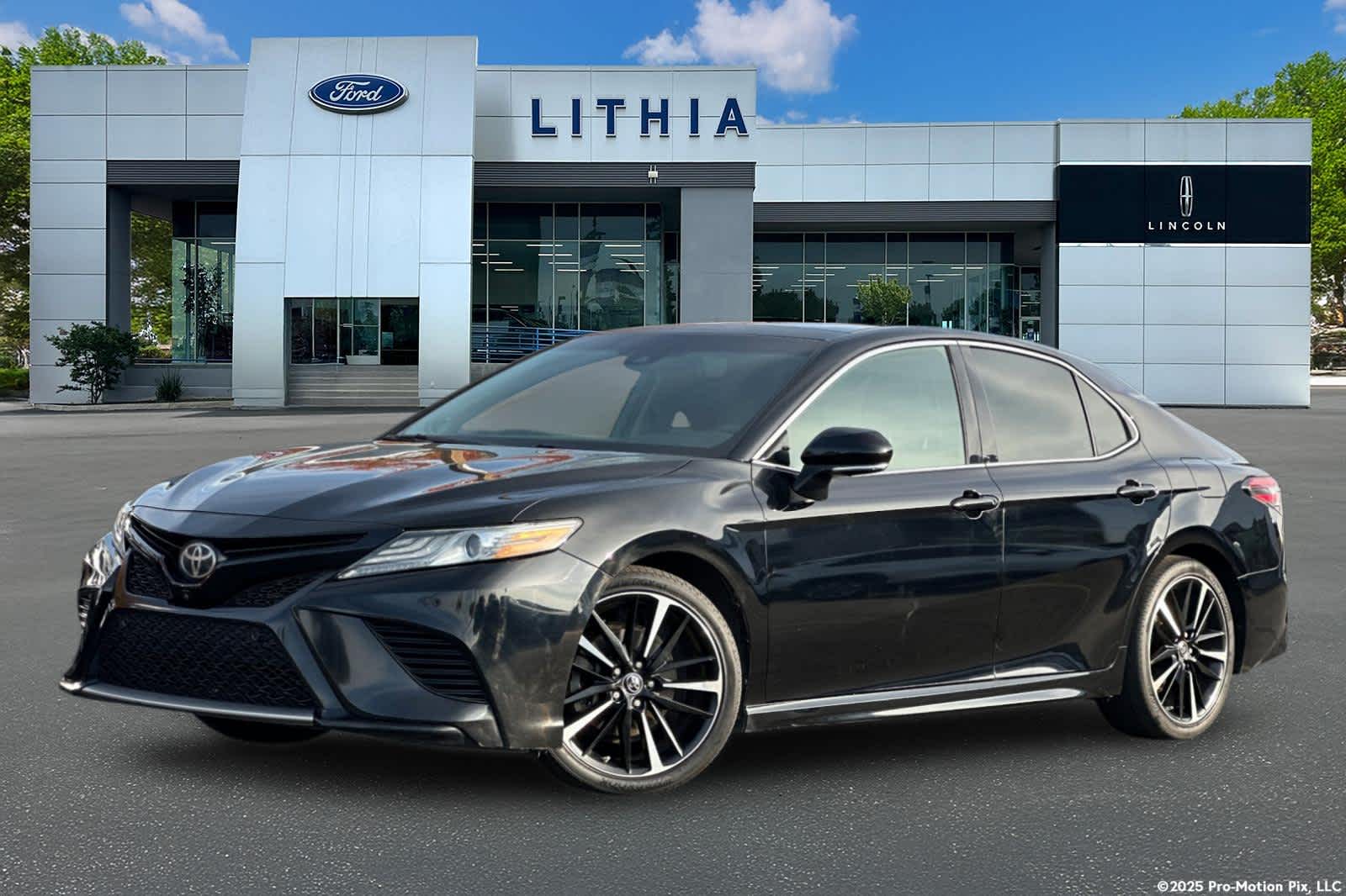 Thumbnail: 2018 Toyota Camry - 1