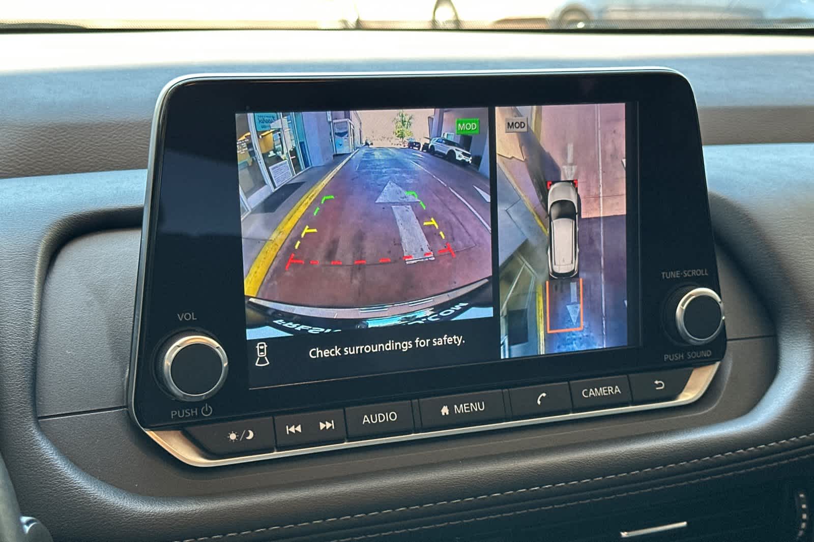 Thumbnail: 2023 Nissan Rogue - 19