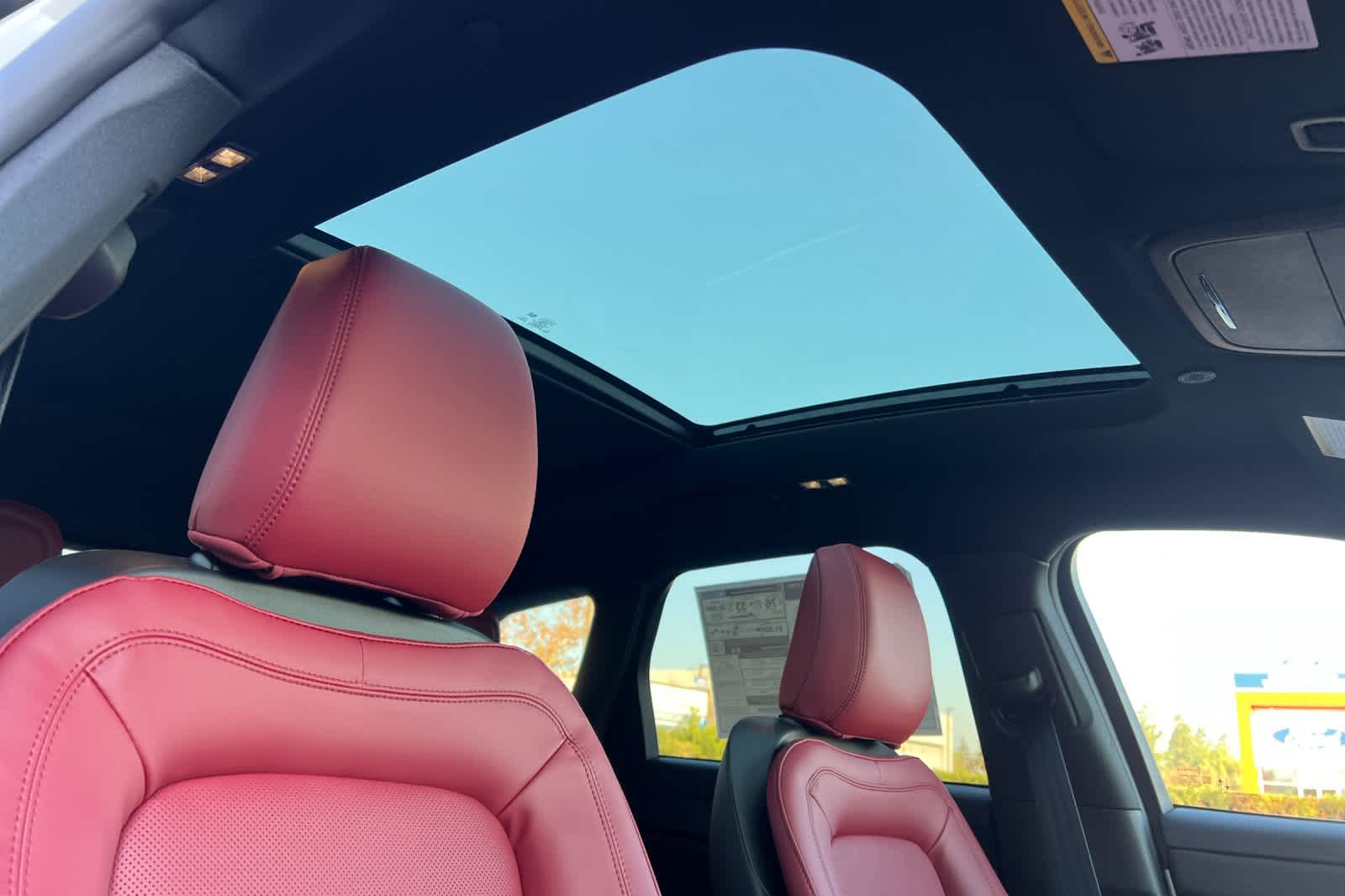 Thumbnail: 2026 Lincoln Corsair - 18