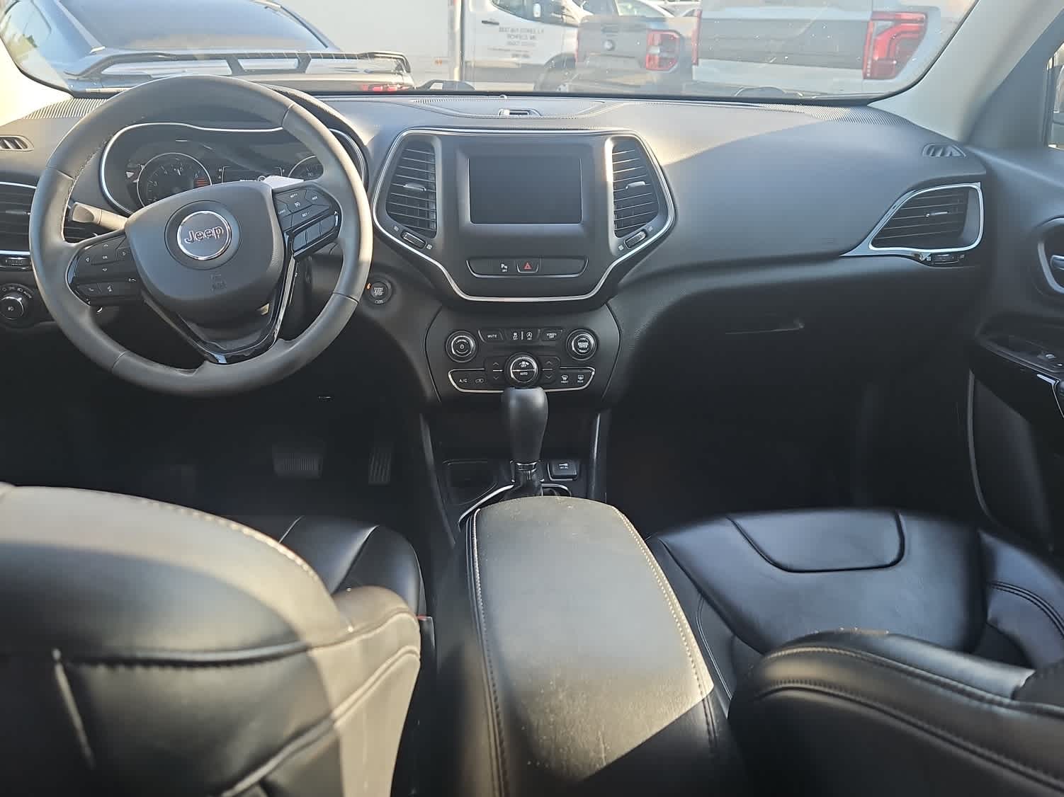 Thumbnail: 2020 Jeep Cherokee - 10