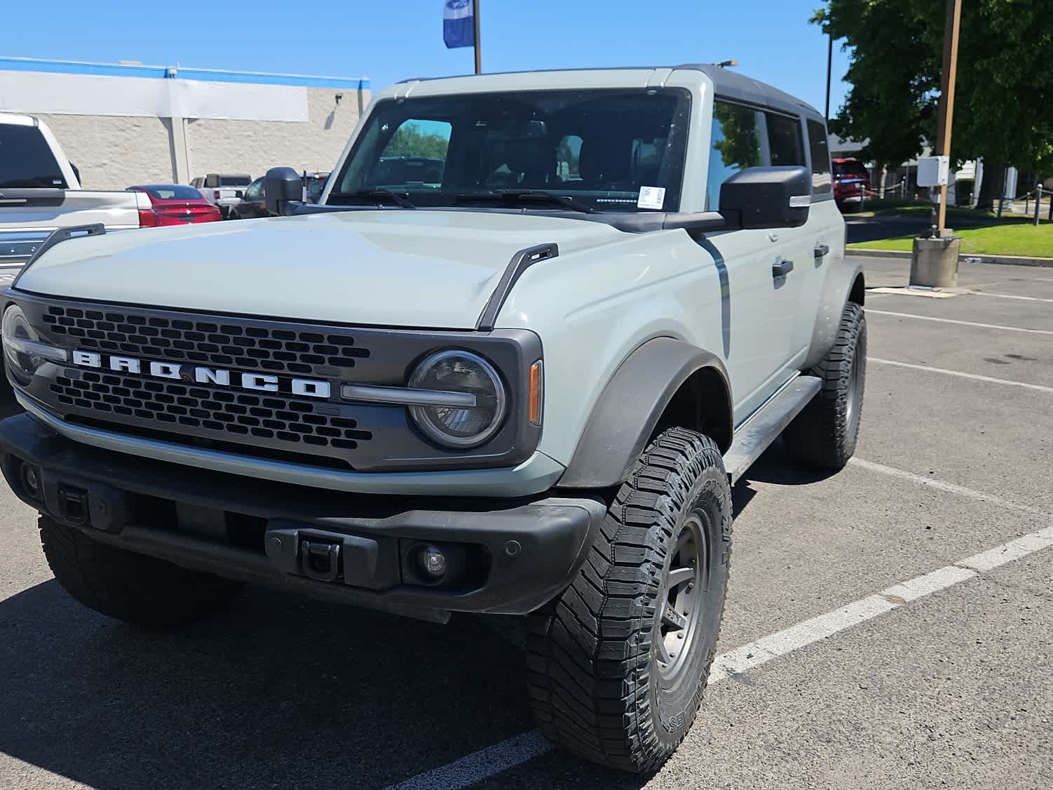 Thumbnail: 2022 Ford Bronco - 1
