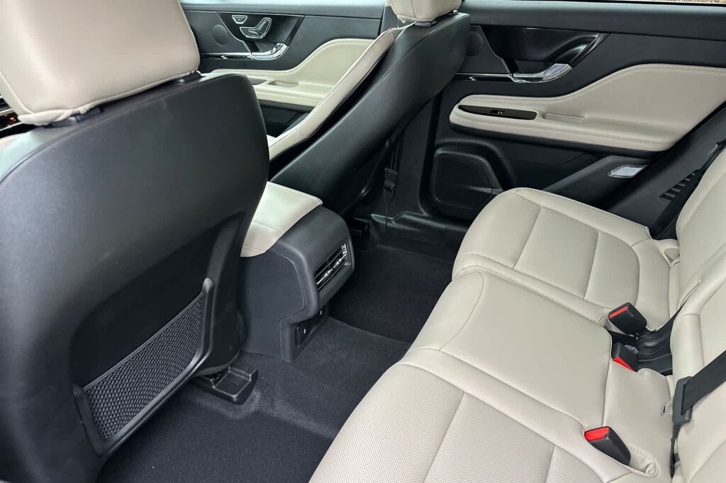 New 2025 Lincoln Corsair Premiere SUV