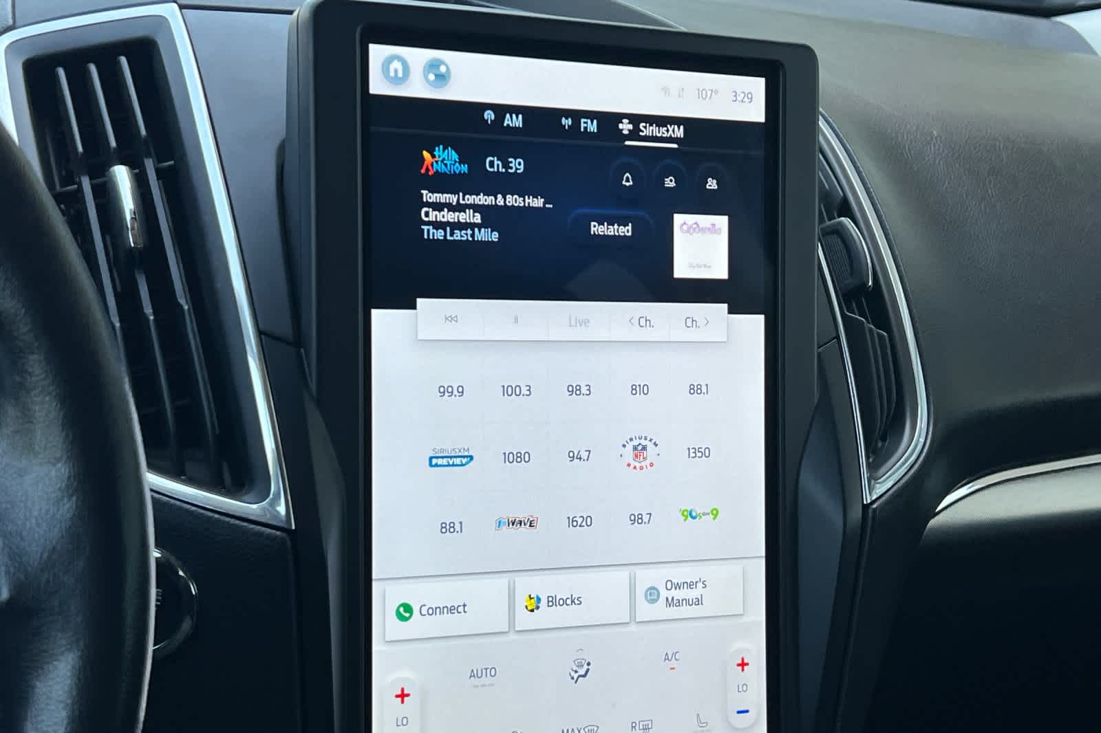 Thumbnail: 2022 Ford Edge - 19