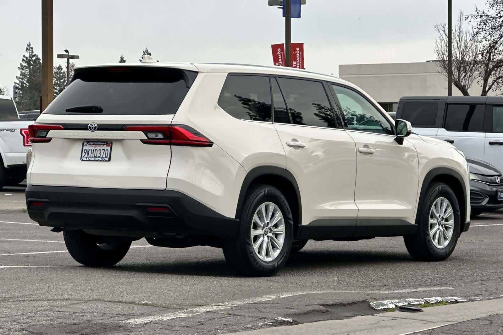 Thumbnail: 2024 Toyota Grand Highlander - 2