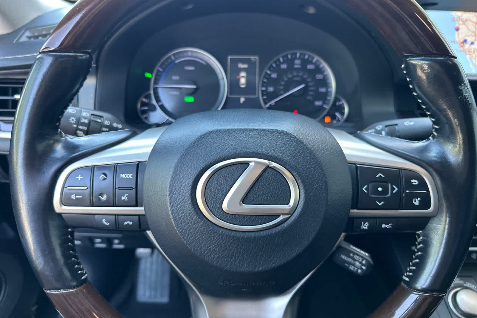 Thumbnail: 2018 Lexus ES - 23