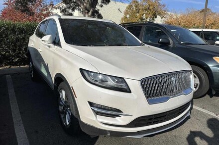 2019 Lincoln MKC Select SUV
