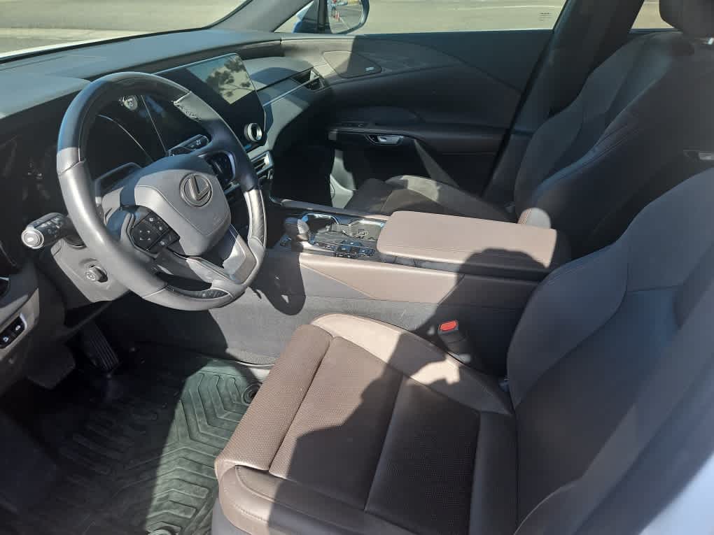 Thumbnail: 2024 Lexus RX - 14
